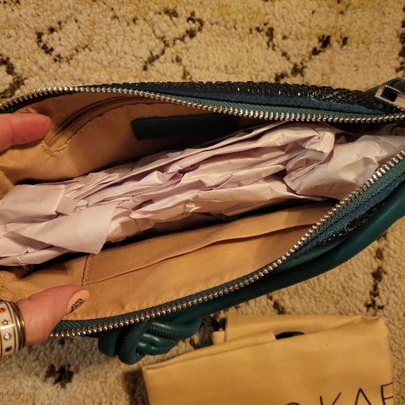 NWT JULES KAE BECCA CRYSTAL SHOULDER BAG, EMERALD - Picture 7 of 10
